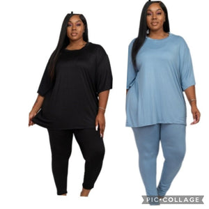 Oversized Tee With Leggings