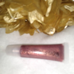 Nique's poppin lipgloss - Boss diva fashions